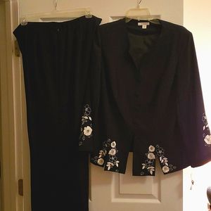 Two piece navy blue pant suit